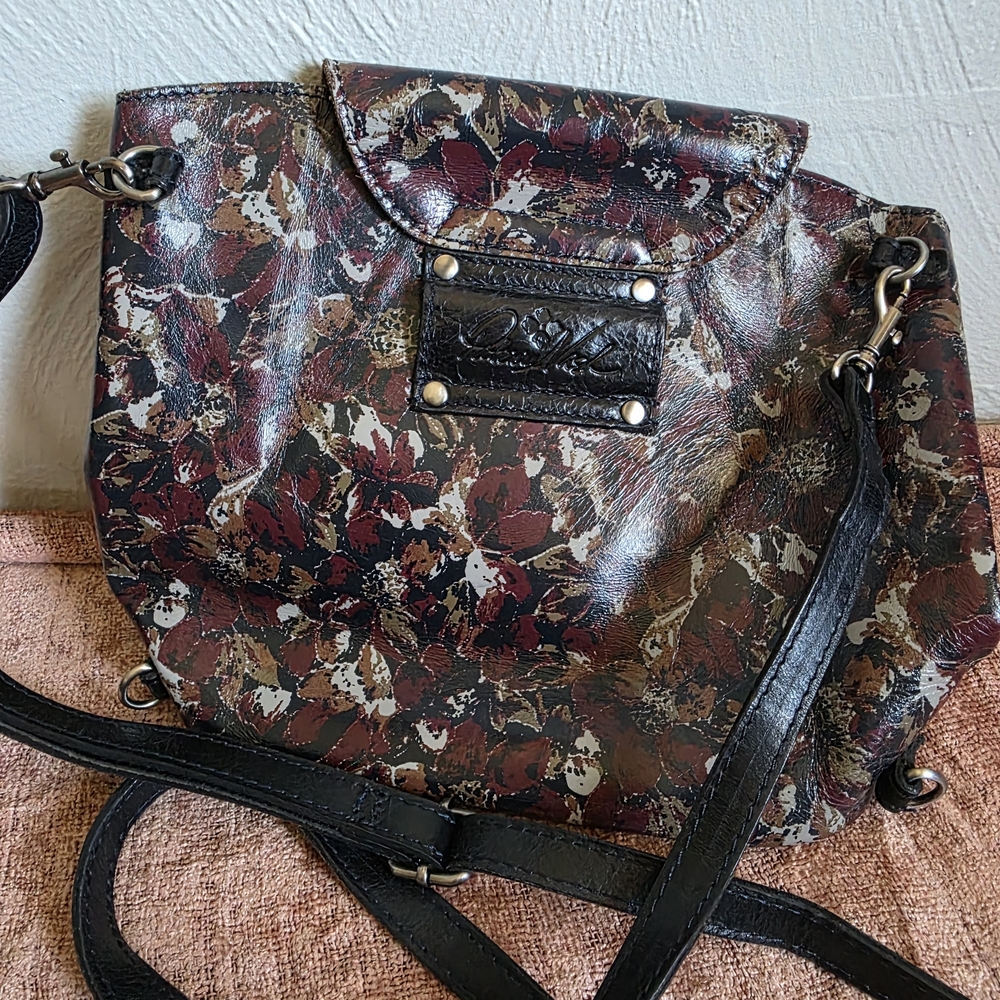 Patricia Nash Leather Scarlet Blossom Handbag / Crossbody Converts To Backpack